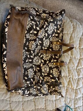 Myra Bag Black and Cream Floral Travel Tote